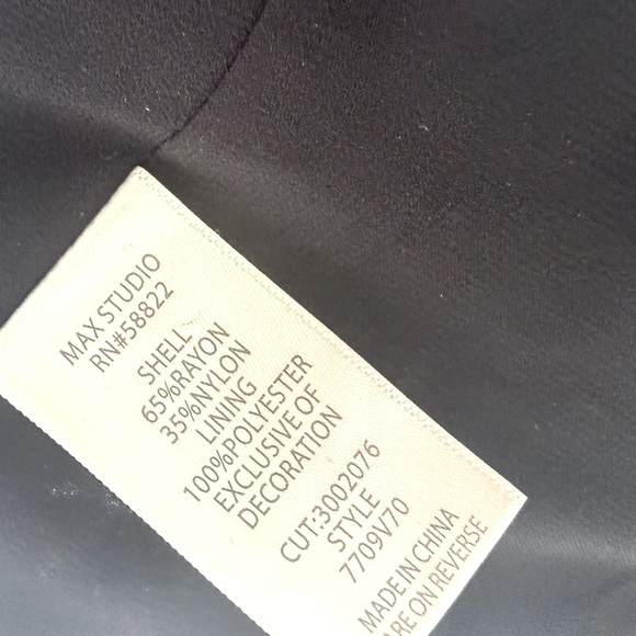 Max Studio black velvet Floral Halter Blouse Size XL - Picture 6 of 6